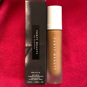Fenty Beauty Pro Filt’r Soft Matte Foundation